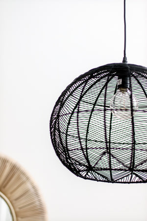 BLACK ROUND RATTAN PENDANT