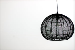 BLACK ROUND RATTAN PENDANT