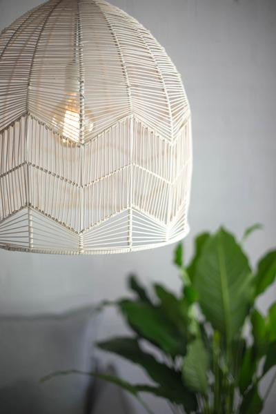 LACE RATTAN PENDANT - WHITE WASH
