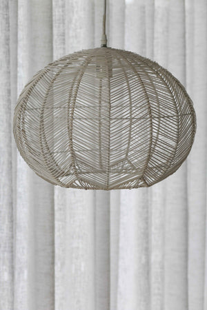 WHITE ROUND RATTAN PENDANT