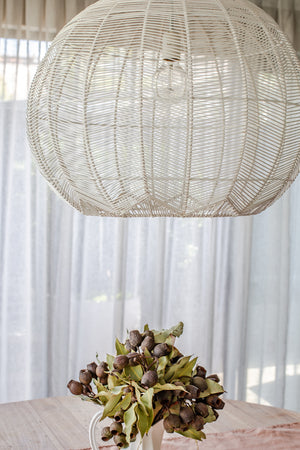 WHITE ROUND RATTAN PENDANT