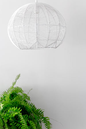 WHITE ROUND RATTAN PENDANT
